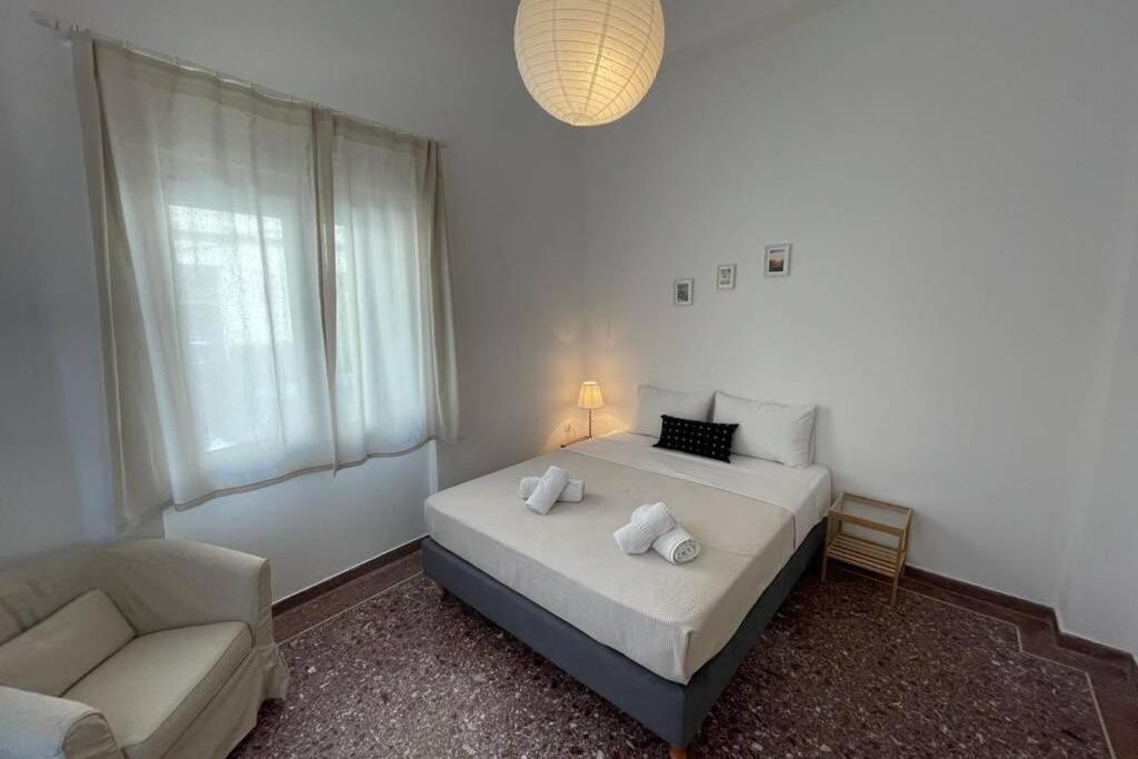 Panos Rooms Modern 3-Bedroom Apartment Ándros Eksteriør billede
